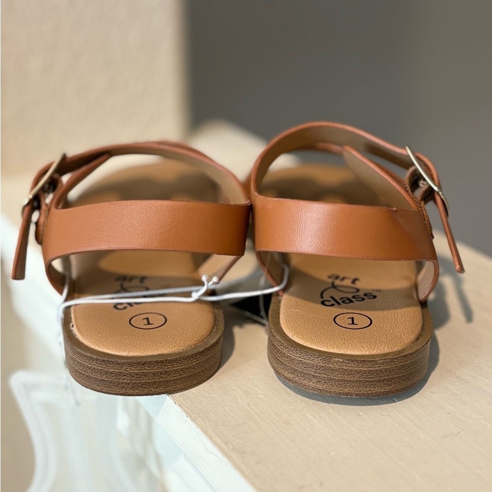 Art Class Kids Mari Ankle Strap Sandals Girls Size 1 Gold Buckle Cognac NWT - Picture 4 of 6